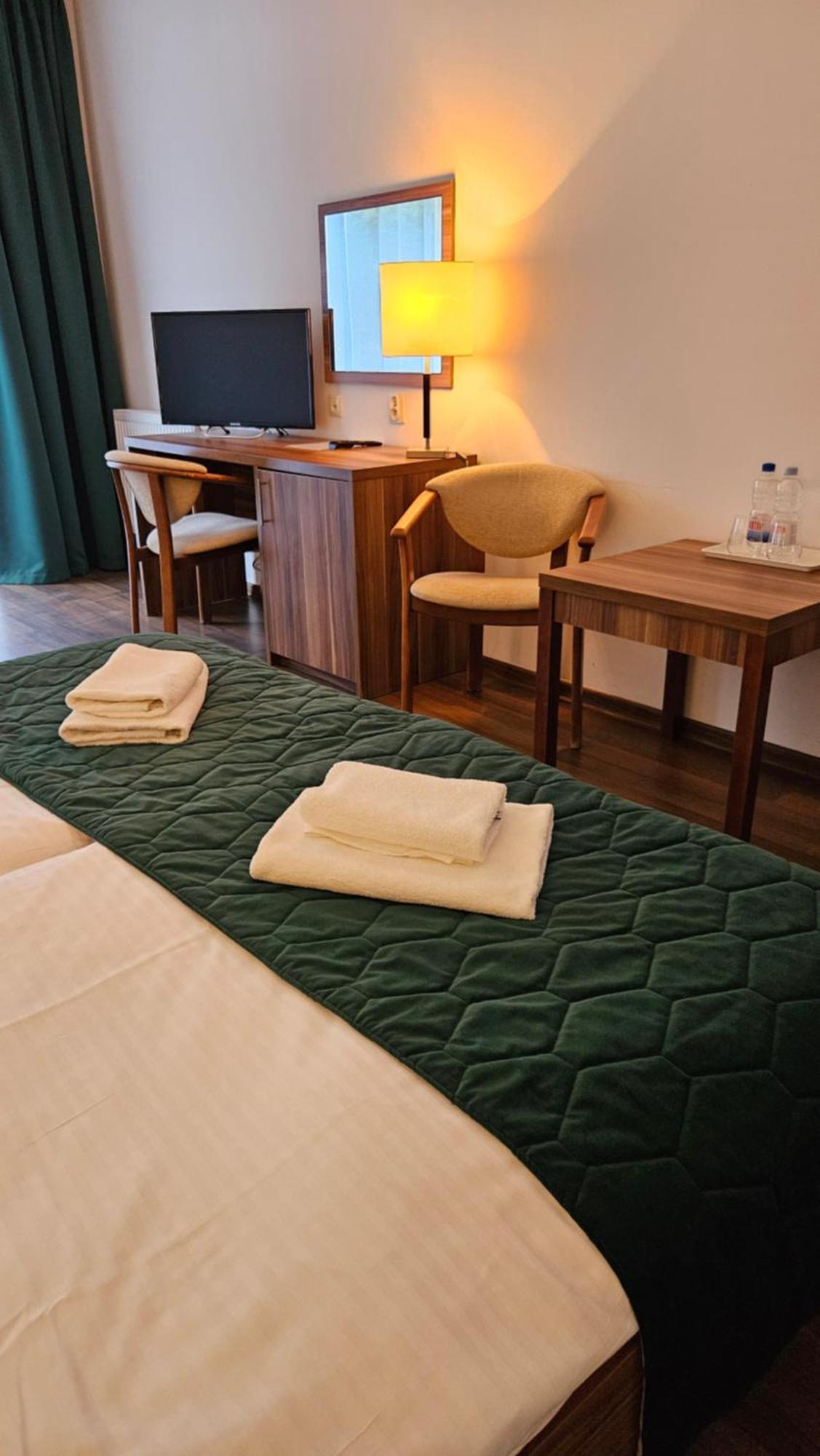 Bursztyn Spa Kołobrzeg Εξωτερικό φωτογραφία
